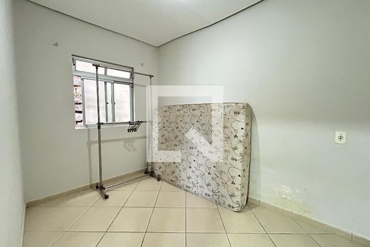 Quarto de apartamento para alugar com 1 quarto, 35m² em Jardim Atlântico, Florianópolis
