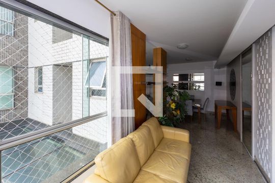 Sala de Estar de apartamento à venda com 2 quartos, 87m² em Vila da Serra, Nova Lima