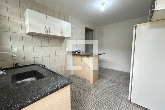 Apartamento para alugar com 2 quartos, 70m² em Jardim Atlântico, Florianópolis