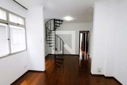 Sala de apartamento para alugar com 4 quartos, 222m² em Buritis, Belo Horizonte
