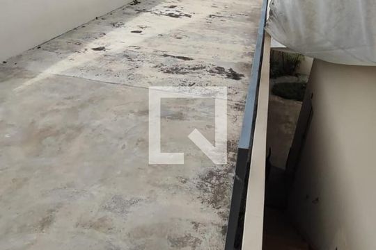Área externa de casa à venda com 2 quartos, 229m² em Conjunto Residencial Butanta, São Paulo
