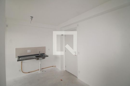 Sala / Cozinha de kitnet/studio à venda com 2 quartos, 37m² em Parada Inglesa, São Paulo