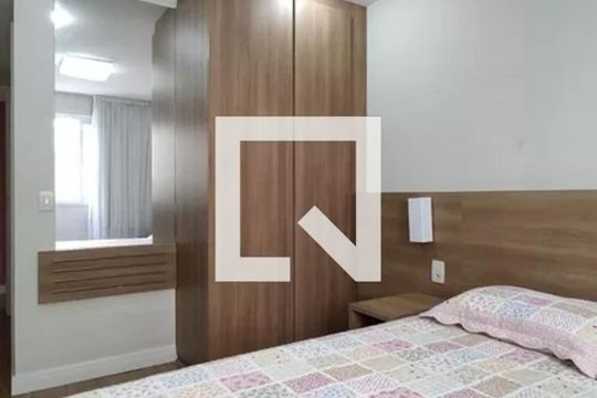 Quarto de apartamento para alugar com 1 quarto, 70m² em Barra Olímpica, Rio de Janeiro