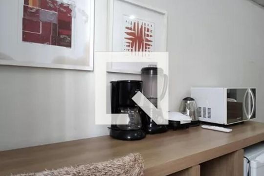 Sala de apartamento para alugar com 1 quarto, 70m² em Barra Olímpica, Rio de Janeiro