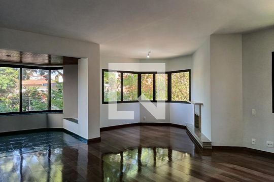 Sala de apartamento à venda com 4 quartos, 217m² em Sumarezinho, São Paulo
