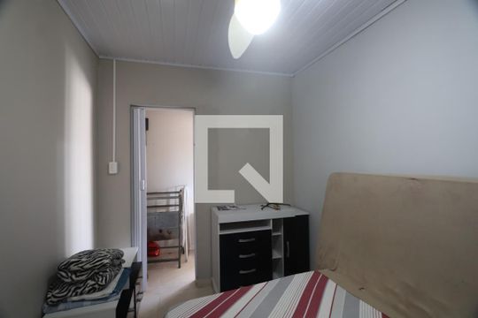Quarto 2 de casa à venda com 5 quartos, 150m² em Niterói, Canoas