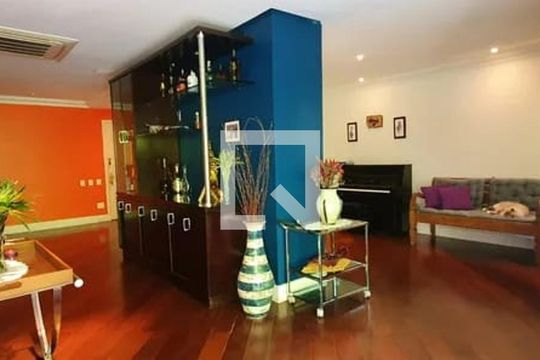Sala de apartamento para alugar com 4 quartos, 272m² em Leblon, Rio de Janeiro