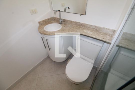 Banheiro de apartamento para alugar com 2 quartos, 65m² em Conjunto Residencial Trinta E Um de Marco, São José dos Campos