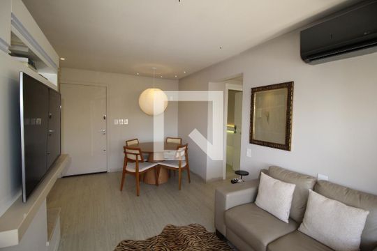 Sala de apartamento à venda com 1 quarto, 53m² em Rio Branco, Porto Alegre