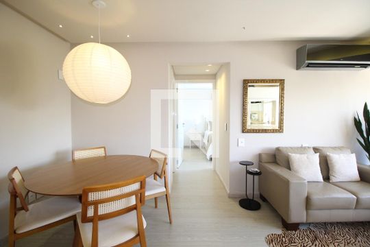 Sala de apartamento à venda com 1 quarto, 53m² em Rio Branco, Porto Alegre