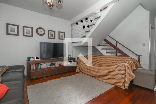 Sala de casa à venda com 4 quartos, 360m² em Petrópolis, Porto Alegre