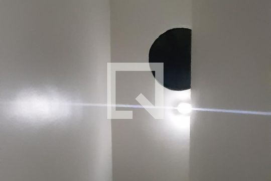 Corredor de casa à venda com 3 quartos, 160m² em Alves Dias, São Bernardo do Campo