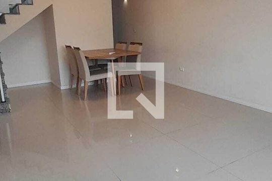 Casa à venda com 3 quartos, 139m² em Vila Zelina, São Paulo