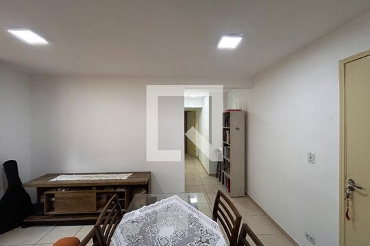 Apartamento para alugar com 2 quartos, 48m² em Jardim Paris, São Paulo