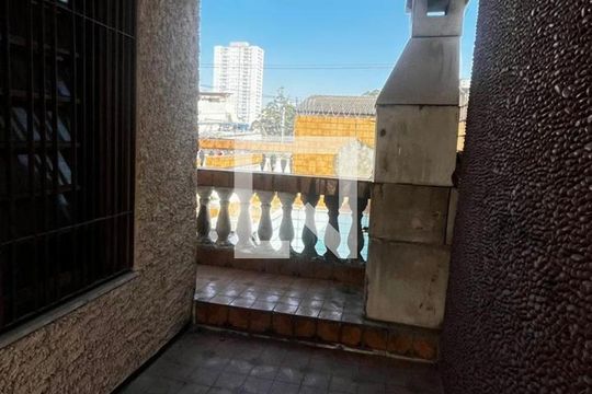 Casa para alugar com 2 quartos, 300m² em Vila Brasil, São Paulo