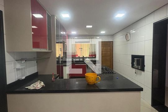 Casa para alugar com 4 quartos, 828m² em Jardim Brasilia, São Paulo