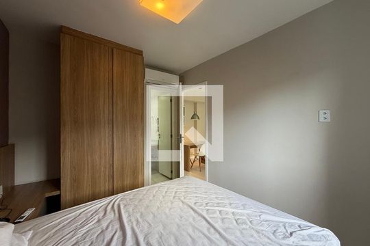 Suíte 1 de apartamento para alugar com 2 quartos, 75m² em Camorim, Rio de Janeiro