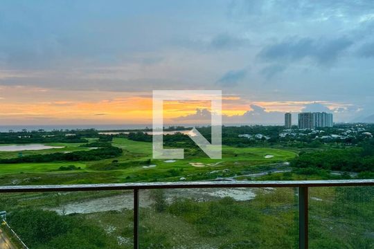 Varanda de apartamento à venda com 4 quartos, 194m² em Barra da Tijuca, Rio de Janeiro