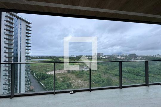 Varanda de apartamento à venda com 4 quartos, 194m² em Barra da Tijuca, Rio de Janeiro