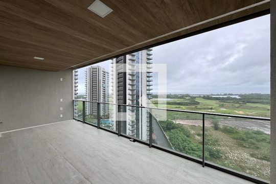 Varanda de apartamento à venda com 4 quartos, 194m² em Barra da Tijuca, Rio de Janeiro