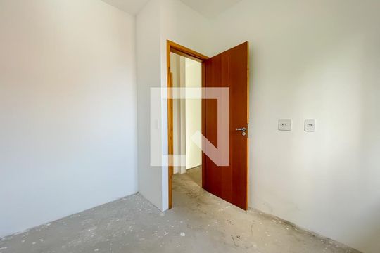 Quarto 1 de casa de condomínio à venda com 2 quartos, 52m² em Santa Maria, Osasco