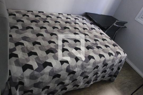 Quarto  de apartamento à venda com 2 quartos, 59m² em Picanço, Guarulhos