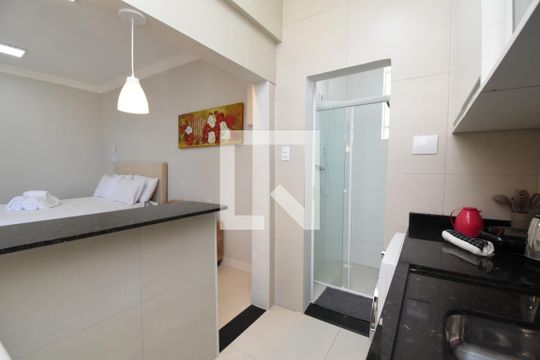 Cozinha do Studio de kitnet/studio para alugar com 1 quarto, 25m² em Centro, Curitiba