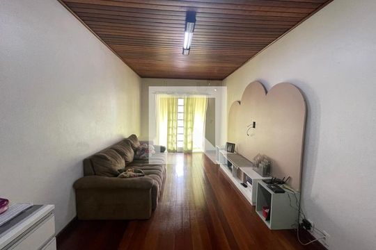 Sala 2 de casa à venda com 3 quartos, 215m² em Guarani, Novo Hamburgo