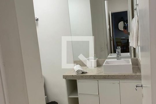 Apartamento para alugar com 2 quartos, 72m² em Vila Olímpia, São Paulo