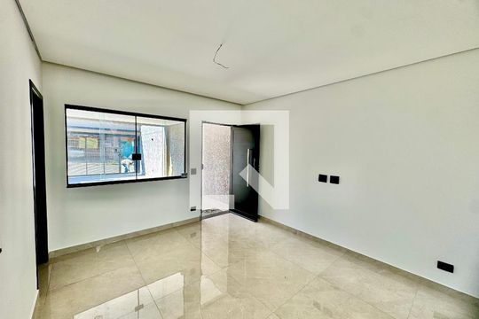 Sala de casa à venda com 3 quartos, 210m² em Jardim Vila Galvao, Guarulhos