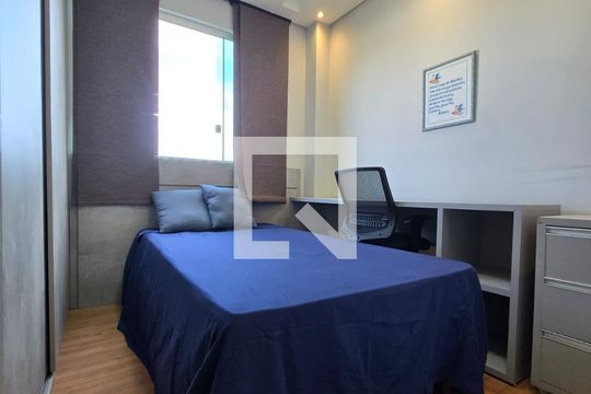 Quarto de apartamento à venda com 3 quartos, 160m² em Milionários, Belo Horizonte