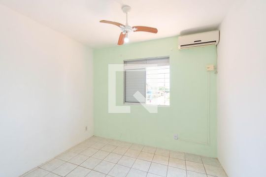 Casa de Condomínio à venda com 2 quartos, 60m² em Rio Branco, Canoas