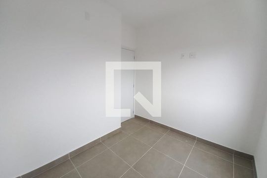 Quarto 2 de apartamento para alugar com 1 quarto, 40m² em Catiapoã, São Vicente