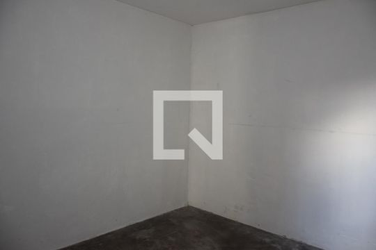 Quarto de casa para alugar com 1 quarto, 60m² em Parque Novo Santo Amaro, Embu das Artes