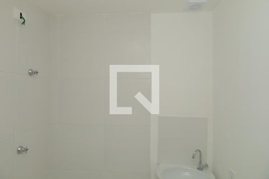 Banheiro de apartamento para alugar com 1 quarto, 19m² em Vila Santana, São Paulo