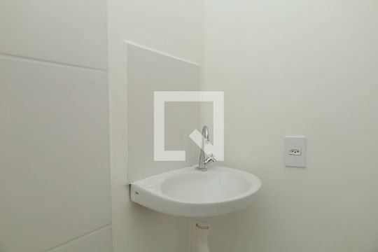 Banheiro de apartamento para alugar com 1 quarto, 19m² em Vila Santana, São Paulo