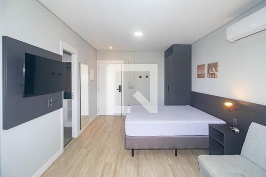 Studio  de kitnet/studio para alugar com 1 quarto, 27m² em Centro Histórico, Porto Alegre