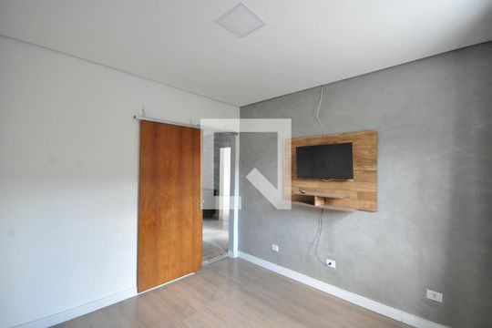 Quarto 1 de casa para alugar com 2 quartos, 65m² em Vila Nova Carolina, São Paulo