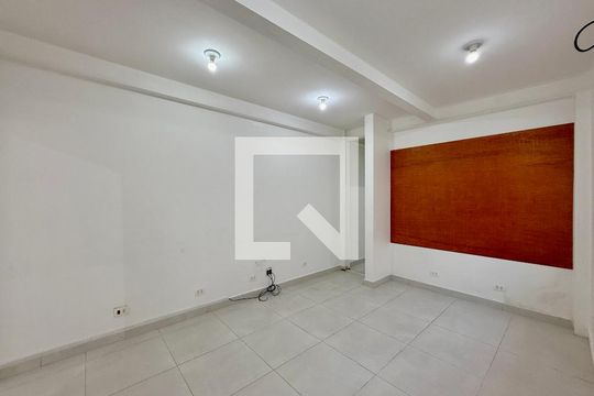 Casa para alugar com 5 quartos, 180m² em Brooklin, São Paulo