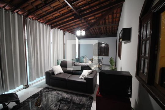 Sala 1 de casa para alugar com 4 quartos, 650m² em Riacho das Pedras, Contagem