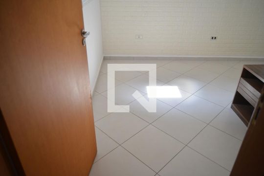 Apartamento para alugar com 2 quartos, 56m² em Vila Alpina, Santo André