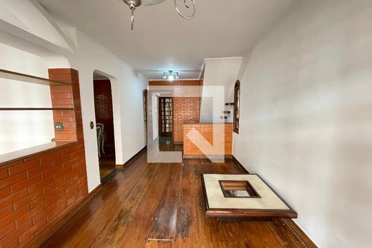 Sala de casa à venda com 4 quartos, 272m² em Adalgisa, São Paulo