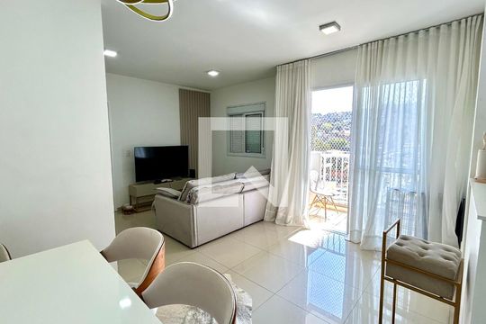 Apartamento à venda com 1 quarto, 47m² em Vila Galvão, Guarulhos