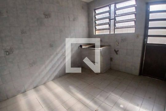 Casa para alugar com 3 quartos, 280m² em Sarandi, Porto Alegre