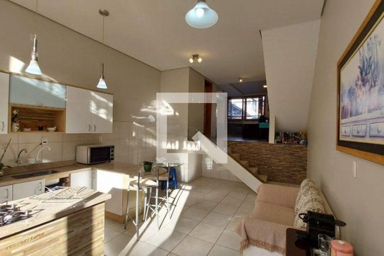 Sala / Cozinha  de casa de condomínio à venda com 4 quartos, 200m² em Partenon, Porto Alegre