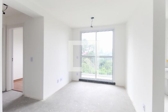 Sala de apartamento para alugar com 2 quartos, 41m² em Cidade Líder, São Paulo