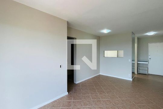 Apartamento à venda com 3 quartos, 75m² em Jardim das Paineiras, Campinas