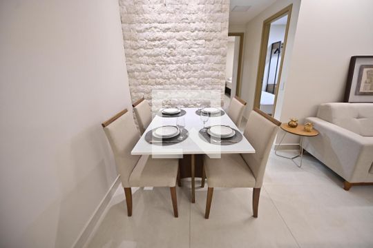 Apartamento para alugar com 2 quartos, 65m² em Jardim Santo Antônio, Goiânia