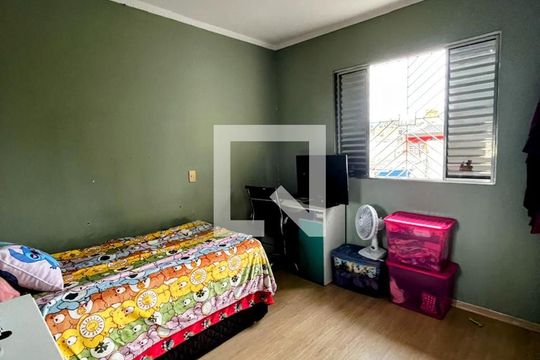 Quarto de casa à venda com 3 quartos, 206m² em Centro, Diadema