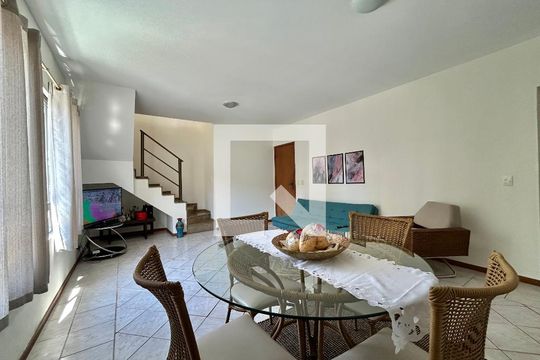 Sala de apartamento para alugar com 4 quartos, 240m² em Centro, Florianópolis
